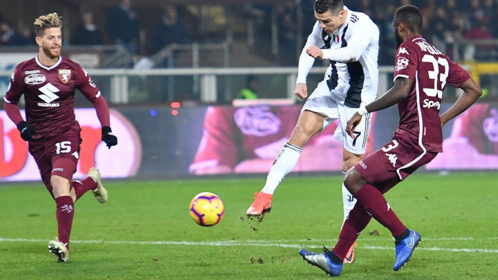 Ronaldo odlučio torinski derbi, pa provocirao golmana Torina