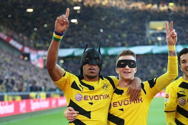 Aubameyang i Reus gol BVB-a slavili kao Batman i Robin