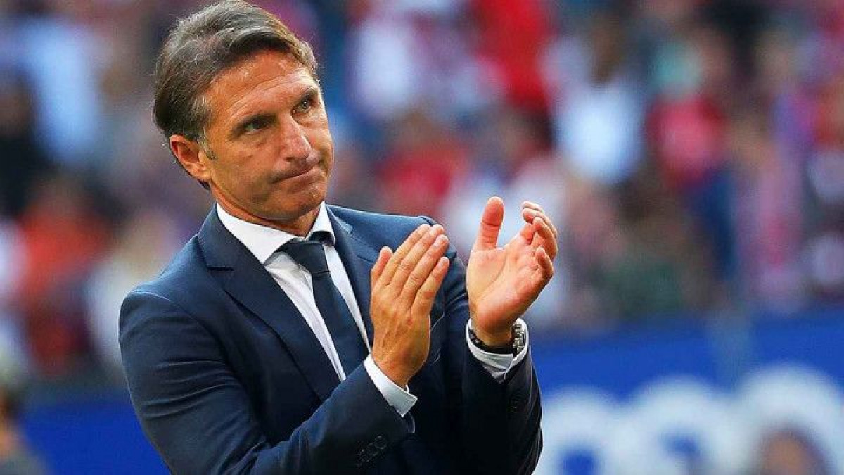 Hertha i zvanično predstavila novog trenera Hertha i zvanično predstavila novog trenera