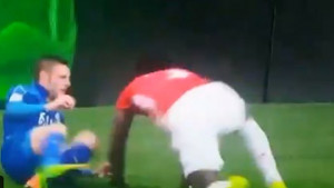 Čudan sukob: Izgledalo je kao da će se Vardy i Bailly potući, a onda igrač Uniteda samo odšetao