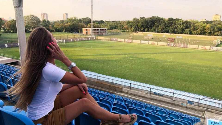 Kada menadžerica marketinga FK Rad uđe na stadion, fudbal je u drugom planu
