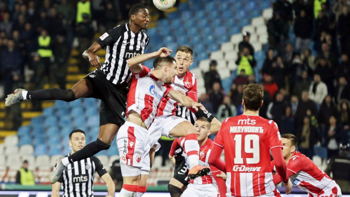 Pet nogometaša Crvene zvezde zaraženo koronavirusom!
