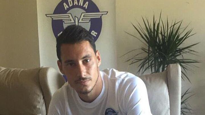Zvanično: Rustemović potpisao za Adanu Demirspor