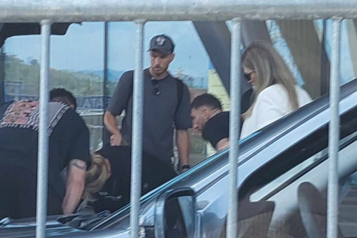 Edin Džeko u noćnim satima stigao u Italiju, danas ljekarski pregled i potpis ugovora Edin Džeko u noćnim satima stigao u Italiju, danas ljekarski pregled i potpis ugovora