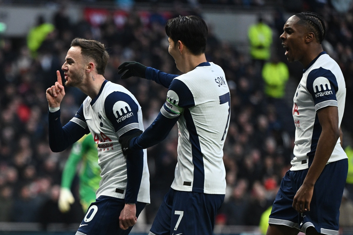 Tottenham slavio protiv Manchester Uniteda u derbiju kola i poslao ih na 15. mjesto tabele! Tottenham slavio protiv Manchester Uniteda u derbiju kola i poslao ih na 15. mjesto tabele!
