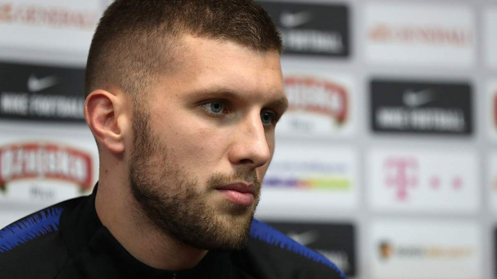 Rebić neće u Bayern zbog obećanja koje je dao Niko Kovač