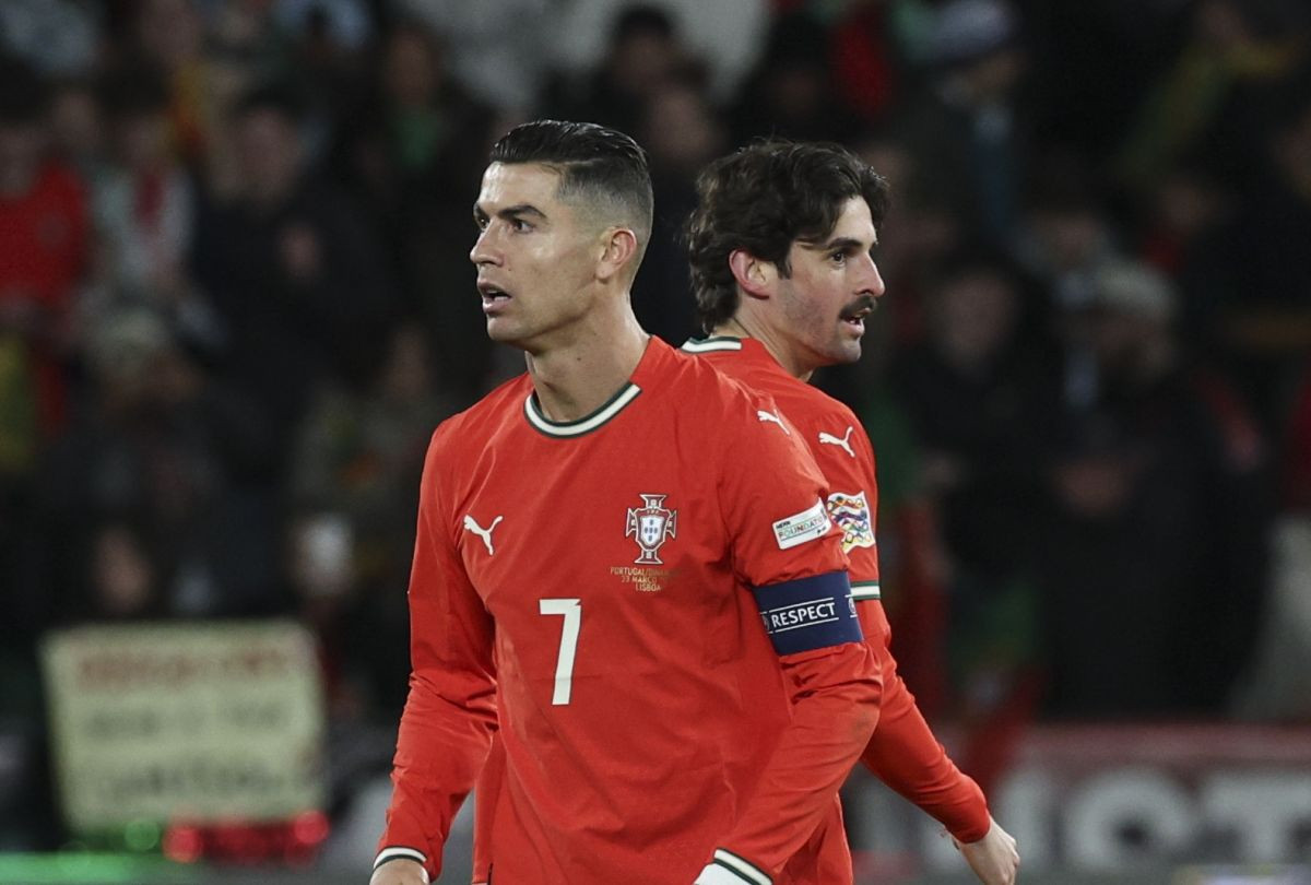 Otjerali ga iz kluba, a on im pomaže: CR završio Unitedu sjajno pojačanje, raduju se i u Barceloni Otjerali ga iz kluba, a on im pomaže: CR završio Unitedu sjajno pojačanje, raduju se i u Barceloni