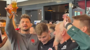 Najbolji golman Bundeslige - Nikola Vasilj uz pivo i pjesmu proslavio veliki uspjeh