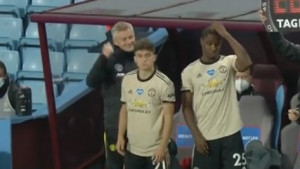 Solskajer je činio sve da ga dozove, a on se pravio da ne čuje: Martial nije želio da izađe iz igre