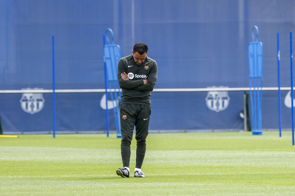 Pomalo je tužno vidjeti Xavija na posljednjem treningu Barcelone - Uzeo je nekoliko minuta za sebe