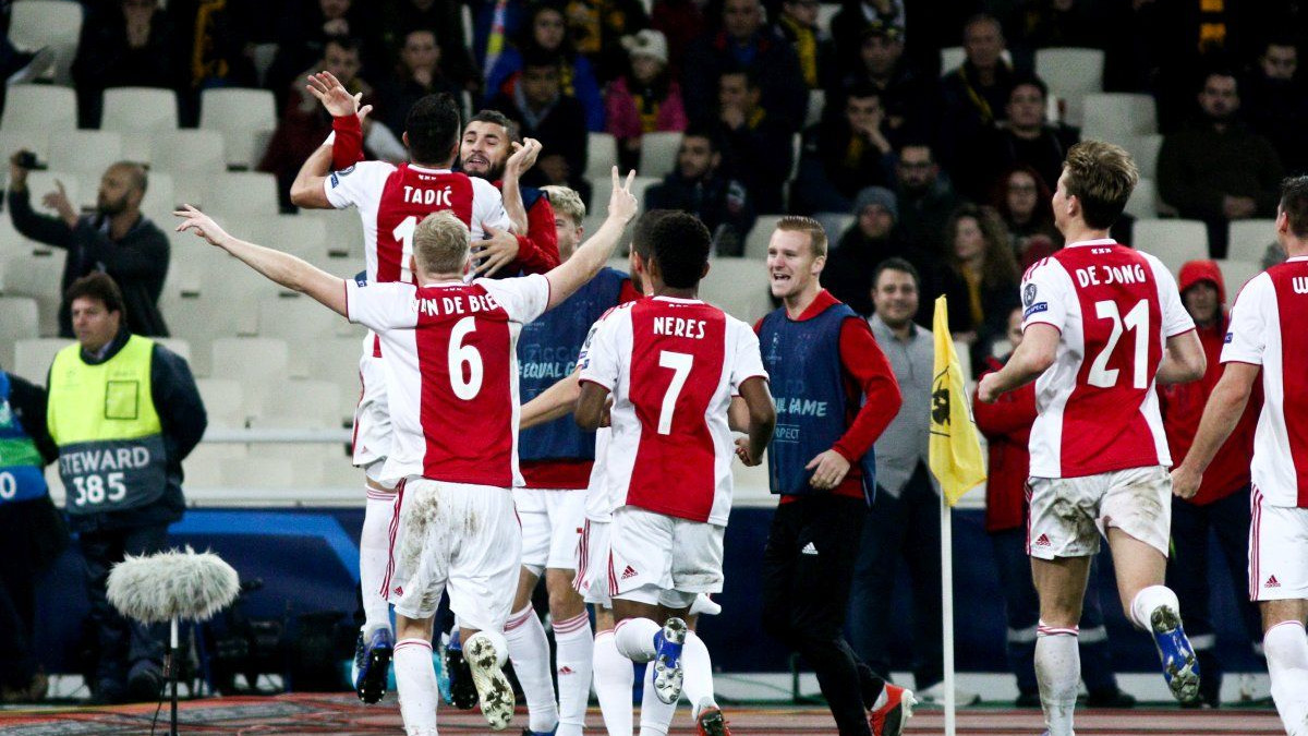 Ajax u Atini osigurao osminu finala, Plzen olakšao Realu i Romi