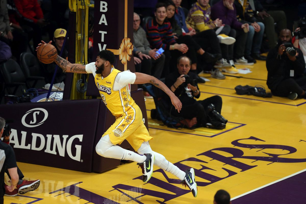  Anthony Davis odbio 146 miliona od Lakersa