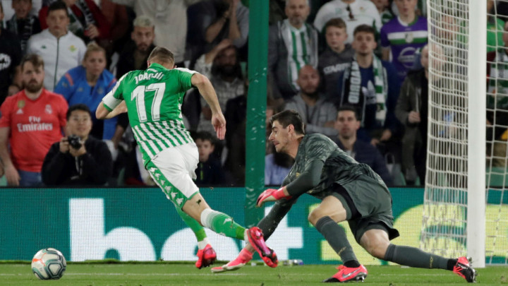 Courtois: Ne bi bilo fer da Barca bude prvak, bolji smo od njih