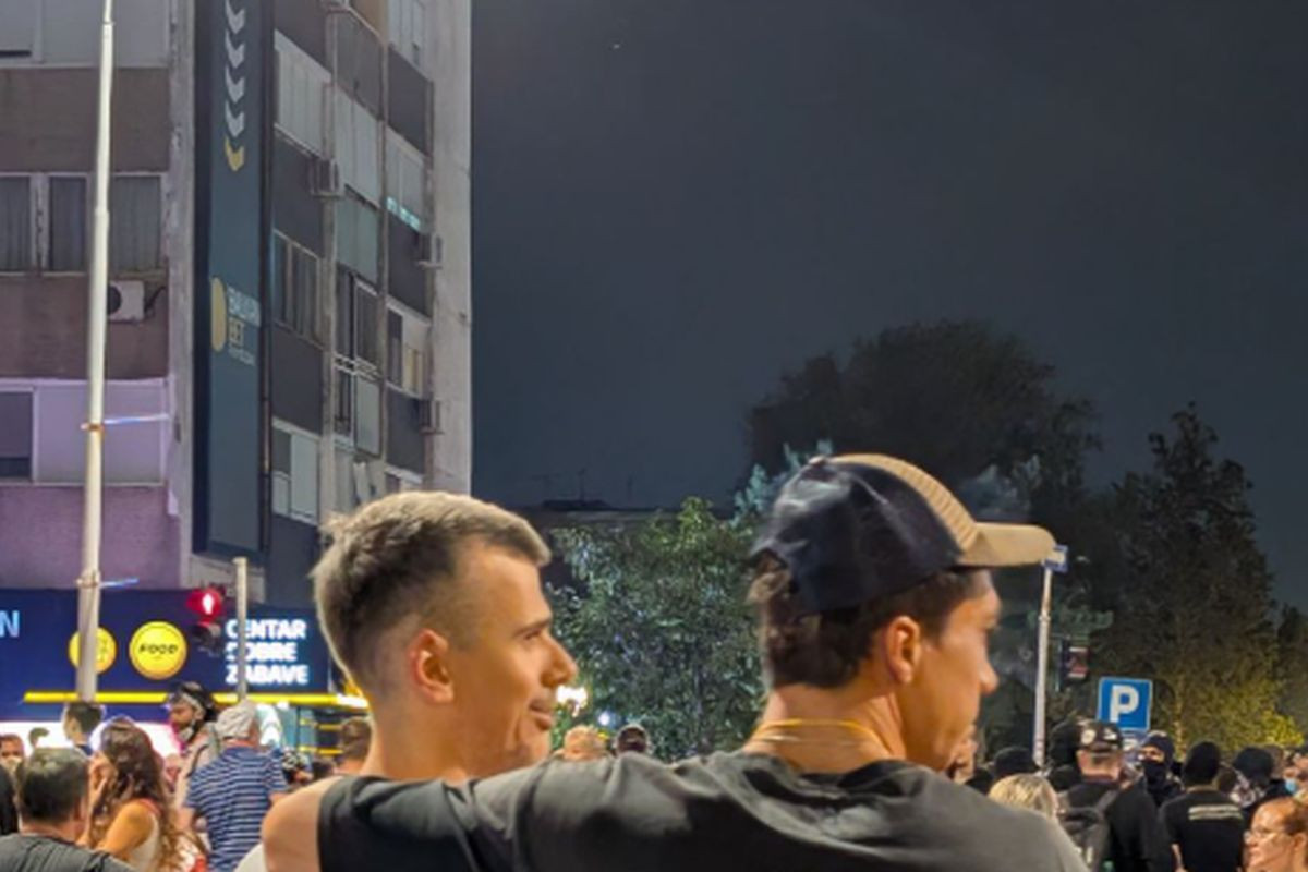 Bio godinama ključan u Srbiji, a ne ide na Eurobasket, ali zato ne prestaje da "briše" Vučića Bio godinama ključan u Srbiji, a ne ide na Eurobasket, ali zato ne prestaje da "briše" Vučića