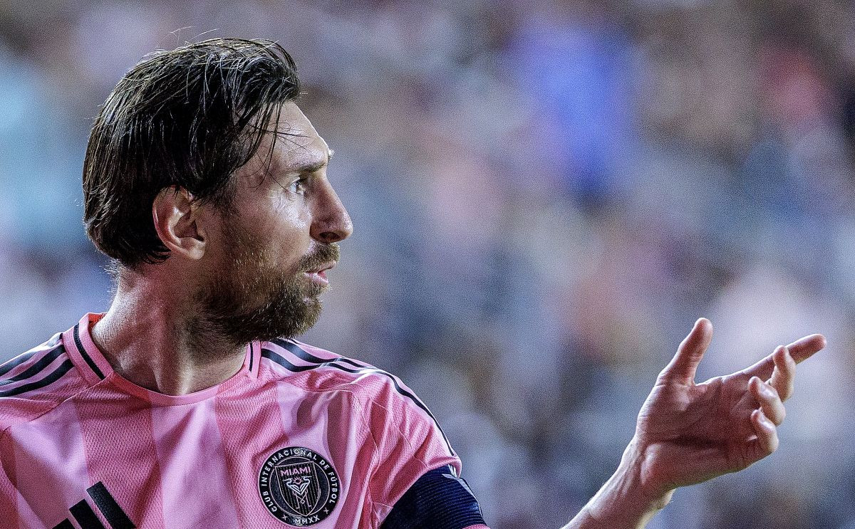 Messi u Miamiju upoznao čovjeka zbog kojeg je dobio ime Lionel: "Moja majka će biti presretna" Messi u Miamiju upoznao čovjeka zbog kojeg je dobio ime Lionel: "Moja majka će biti presretna"
