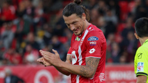 Kao grom iz vedra neba: Milan Đurić napušta Monzu i ide u klub koji mu je itekako ostao dužan!
