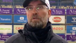 Kloppu prilikom davanja izjave ''puk'o film" zbog VAR-a