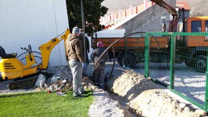 Reflektori na pomoćnom Veležovom terenu uskoro u funkciji