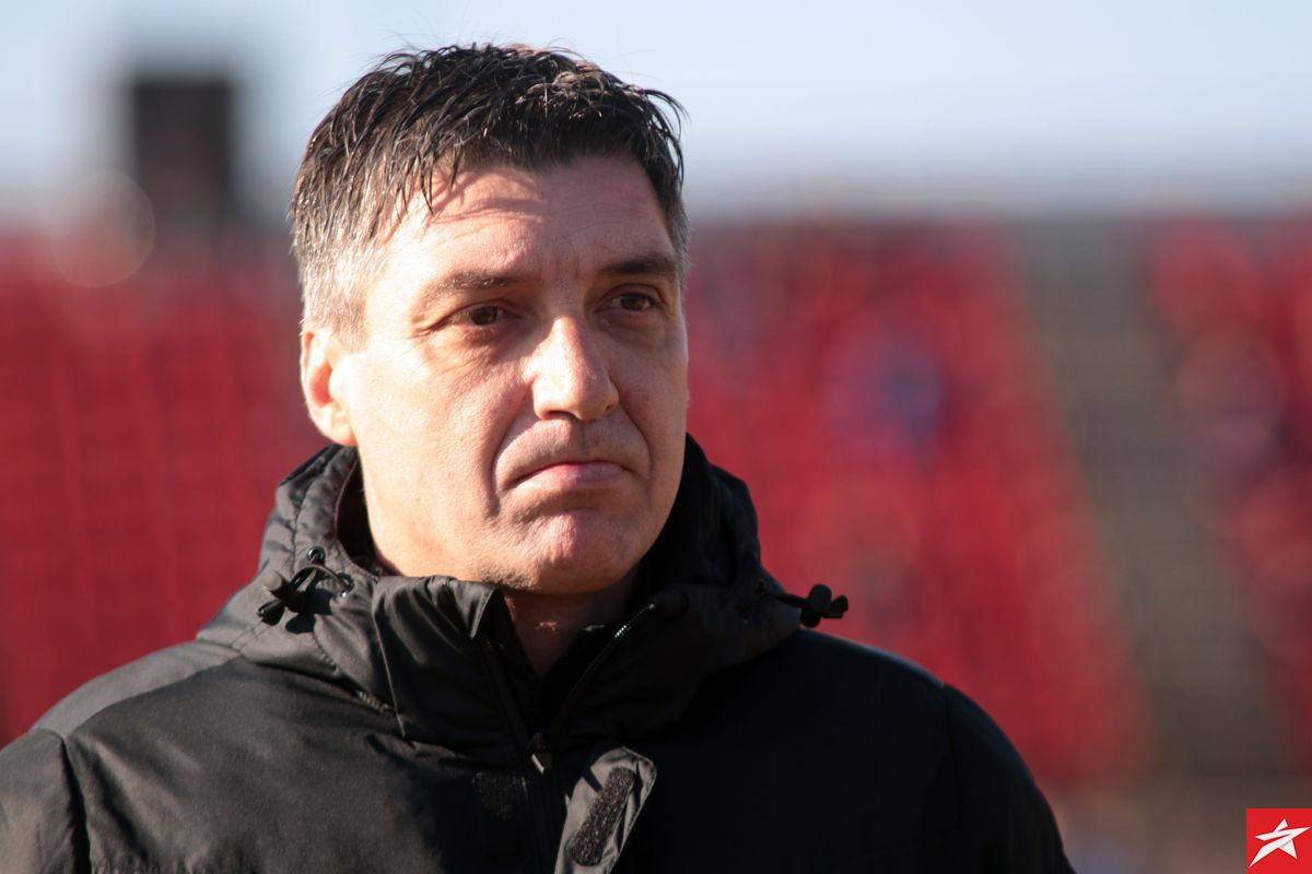 Vinko Marinović objasnio kakvu ulogu će imati Tino Sven Sušić u ekipi Sarajeva Vinko Marinović objasnio kakvu ulogu će imati Tino Sven Sušić u ekipi Sarajeva
