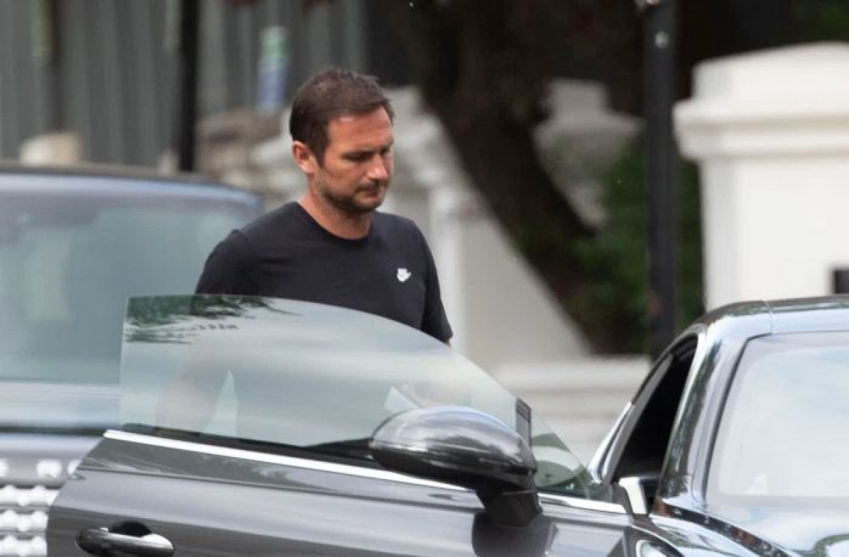 Lampard u kućnim papučama od 30 eura stigao na trening Chelseaja