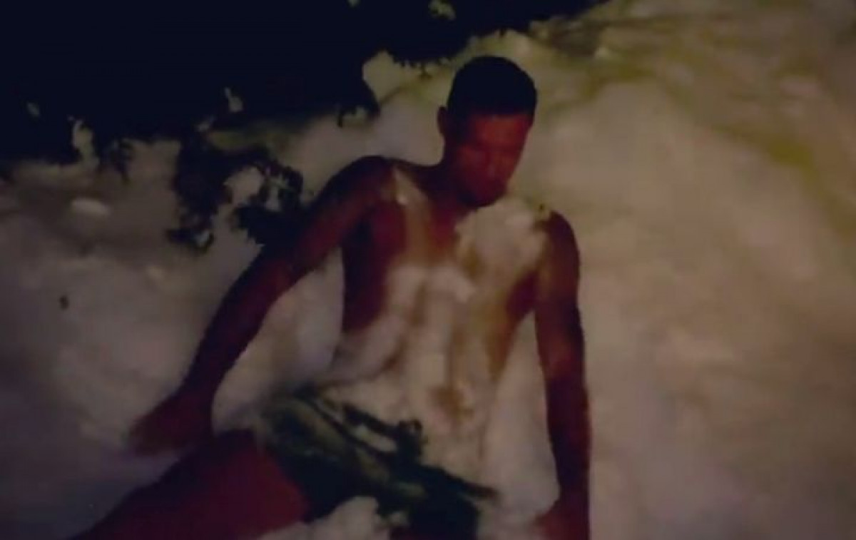 Ni temperatura od -11 mu ne smeta: Lovren se skinuo u bokserice i bacio u snijeg