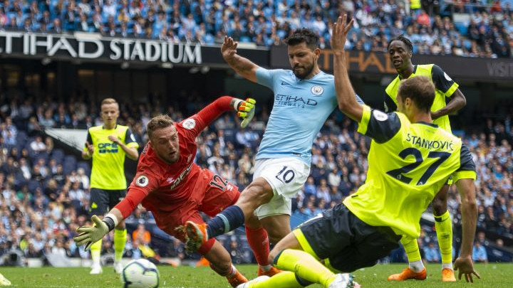 Aguero briljirao, City pregazio Huddersfield!