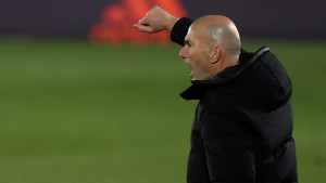 Zinedine Zidane se vraća na Santiago Bernabeu, ali ne kao trener