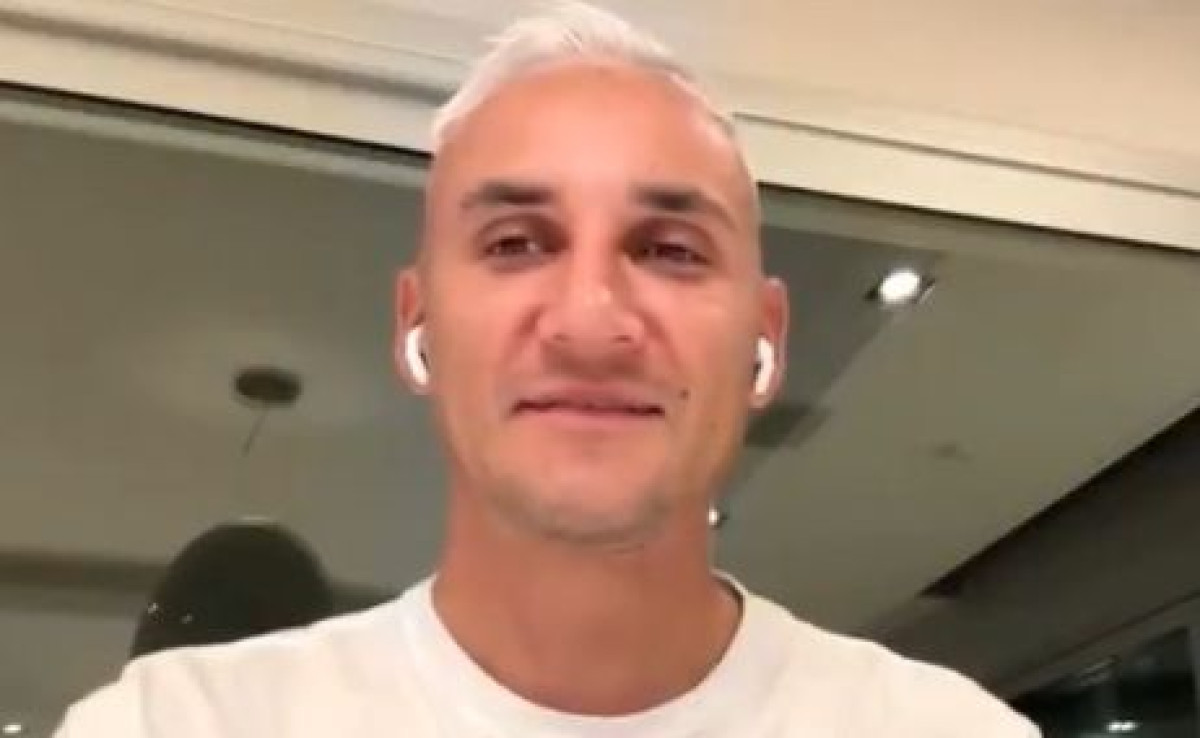 Keylor Navas otkrio istinu o nedavnom pozivu iz Barcelone: "Da me pozvao Florentino Perez ja bih..." Keylor Navas otkrio istinu o nedavnom pozivu iz Barcelone: "Da me pozvao Florentino Perez ja bih..."