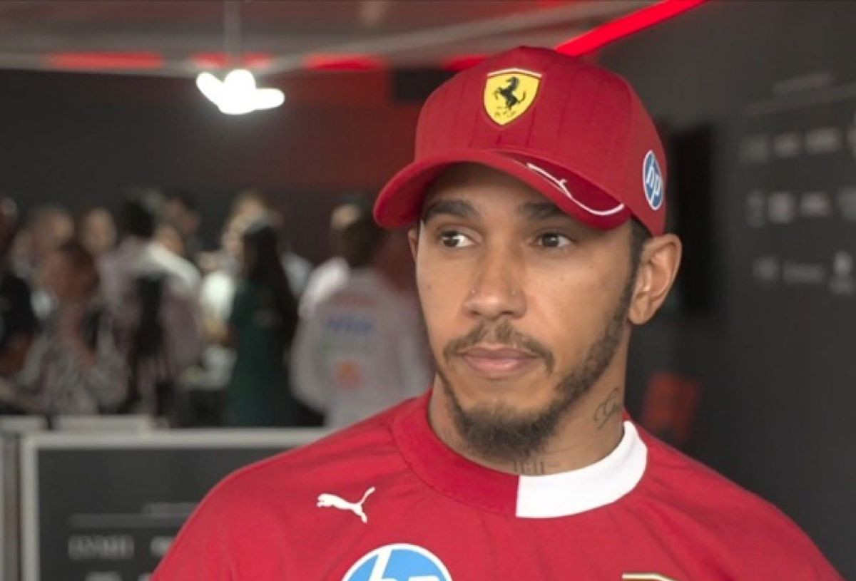 Hamiltonove riječi uzdrmale fanove Ferrarija: "Beskoristan sam, možda trebaju drugog vozača" Hamiltonove riječi uzdrmale fanove Ferrarija: "Beskoristan sam, možda trebaju drugog vozača"