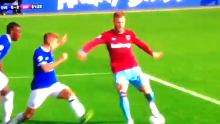 Prelijep gol Yarmolenka na Goodison Parku