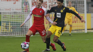 Freiburg iznenadio Dortmund, Schalke sve bliže Cvajti