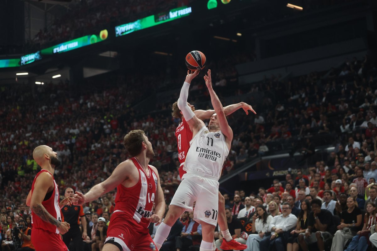 Hezonja pokorio Španiju: Hrvat proglašen MVP-em ACB lige!