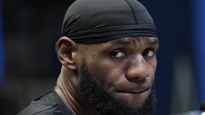 Od kada se LeBron James vratio, Lakersi imaju jednu od najgorih odbrana lige