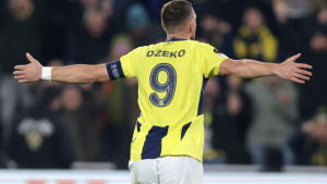 Edin Džeko objavio story poslije novog masterclassa, jednim detaljem neodoljivo podsjeća na Benzemu