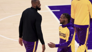 Bronny James postigao prve poene u NBA karijeri, o reakciji LeBrona svi pričaju