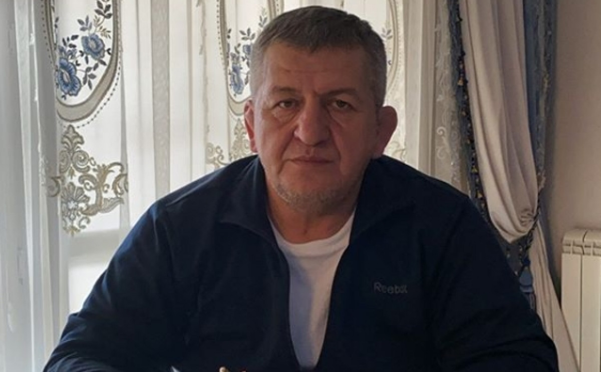 Khabibov otac prebačen u bolnicu: Izvinite, ne mogu pričati...