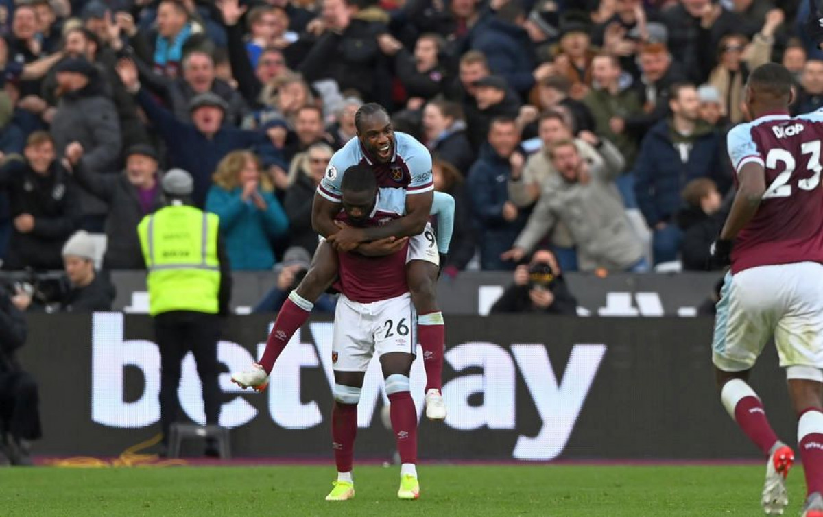West Ham produžio ugovor sa sjajnim napadačem West Ham produžio ugovor sa sjajnim napadačem