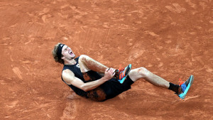 Zverev na Instagramu javio loše vijesti: Stradali ligamenti 