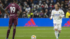 Real Madrid nakon preokreta pobijedio Sociedad, golčina Modrića obilježila meč