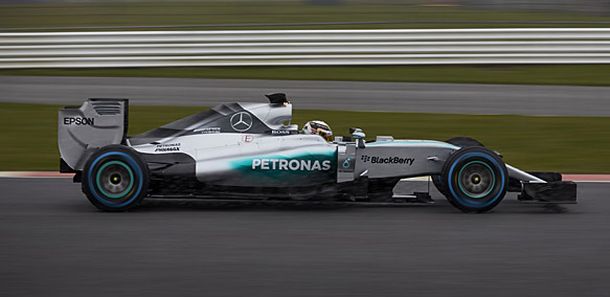 Rosberg i Hamilton vozili novi W06