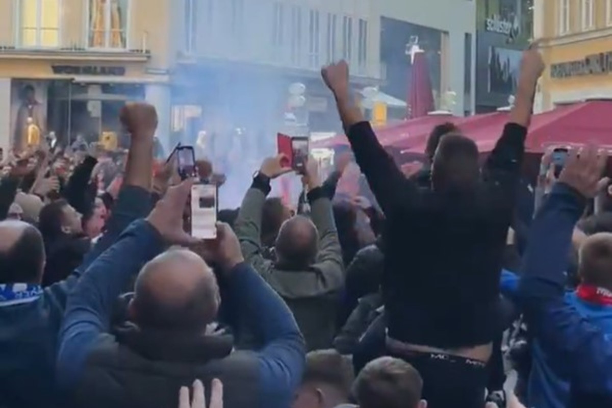 Minhen "gori", a jasno je ko je kriv - Navijači GNK Dinamo okupirali najveći grad Bavarske Minhen "gori", a jasno je ko je kriv - Navijači GNK Dinamo okupirali najveći grad Bavarske