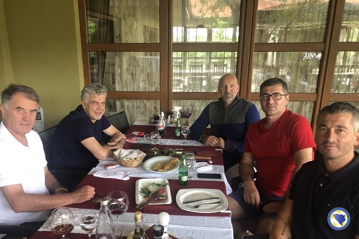 Begić okupio stručni štab reprezentacije u Mostaru Begić okupio stručni štab reprezentacije u Mostaru