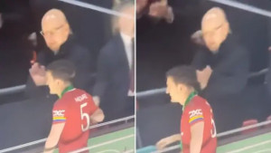 Maguire jučer presudio sam sebi u Manchester Unitedu, potezom na dodjeli medalja šokirao sve