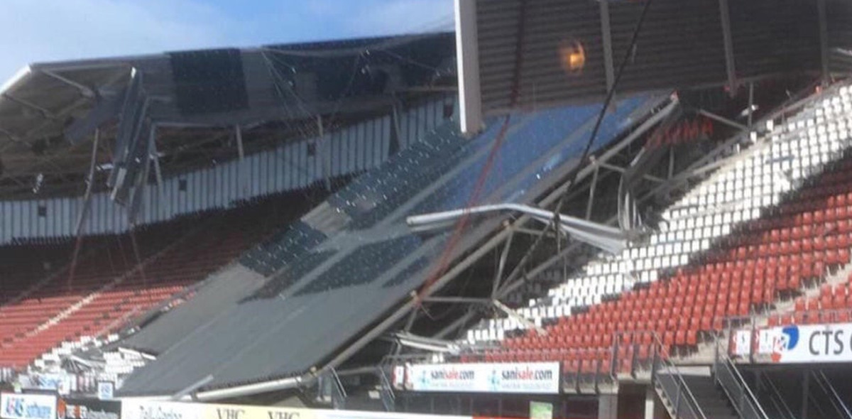 Krov stadiona se srušio, ali srećom niko nije povrijeđen