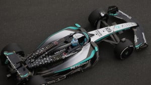 Mercedesov vozač najbrži pred kvalifikacije epskog finala u Abu Dhabiju