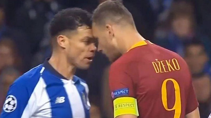 'Rat' Džeke i Pepea na Dragau: Dijamant završio na podu, sudac odmah reagovao!