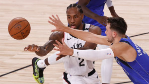 Murray i Jokić ostavili Nuggetse u igri, težak poraz Dončića i Mavsa