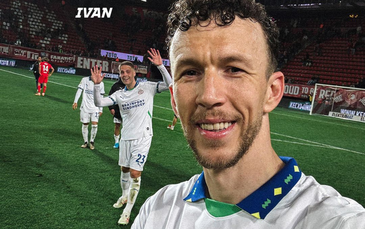 Ono što je trener PSV-a rekao za Perišića je žestok šamar za Gattusa i navijače Hajduka Ono što je trener PSV-a rekao za Perišića je žestok šamar za Gattusa i navijače Hajduka