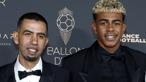 Otac Laminea Yamala otkrio surovu istinu: "Sakupljam kartonske kutije po Barceloni"