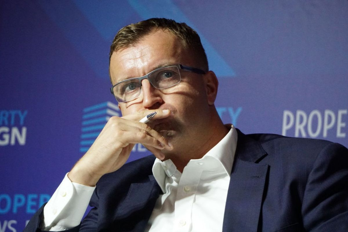 Ovo je tajkun kojeg su pitali dovodi li Rakitića i Perišića, odgovorom je "skamenio" navijače!